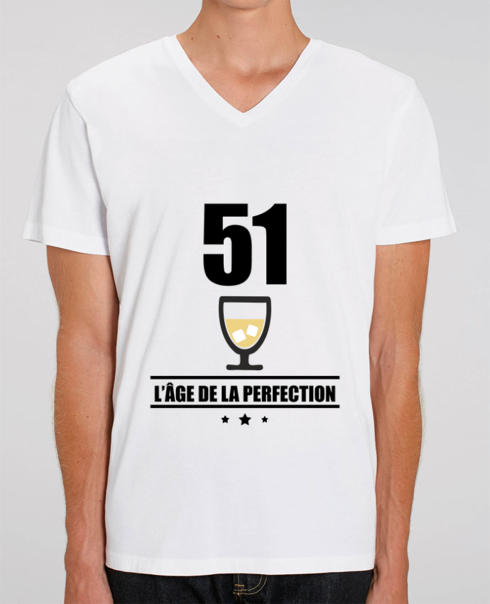 Tee Shirt Homme Col V Stanley Presenter 51 Ans Age De La Perfection Pastis Anniversaire Idee Cadeau Tunetoo